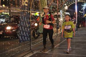 BIB: 093, 223, 3079
                            <button type="button" onclick="openModal(26274779)" class="btn btn-primary btn-sm float-right btn-popup" data-toggle="modal" data-target=".modal-high-quality">
                        <i class="fas fa-shopping-cart"></i> Add to Cart
                    </button>
                                            <button type="button" onclick="isThisMe(26274779, true)" class="btn btn-success btn-sm float-right btn-popup btn-isme hidden" data-toggle="tooltip" data-placement="bottom" title="นี่คือรูปของคุณใช่ไหม คลิกที่นี่เพื่อเอาเข้าอัลบั้ม">
                        <i class="fas fa-plus"></i> Add to album
                    </button>
                    <button type="button" onclick="isThisMe(26274779, false)" class="btn btn-warning btn-sm float-right btn-popup btn-isnotme hidden">
                        <i class="fas fa-ban"></i> Remove from album
                    </button>